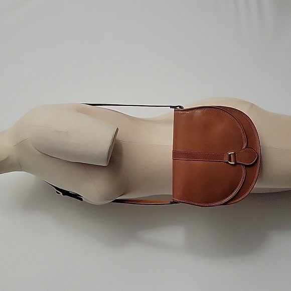 Vintage 1980's B. Altman Leather Saddlebag Crossbody Tan EVC - Picture 1 of 10